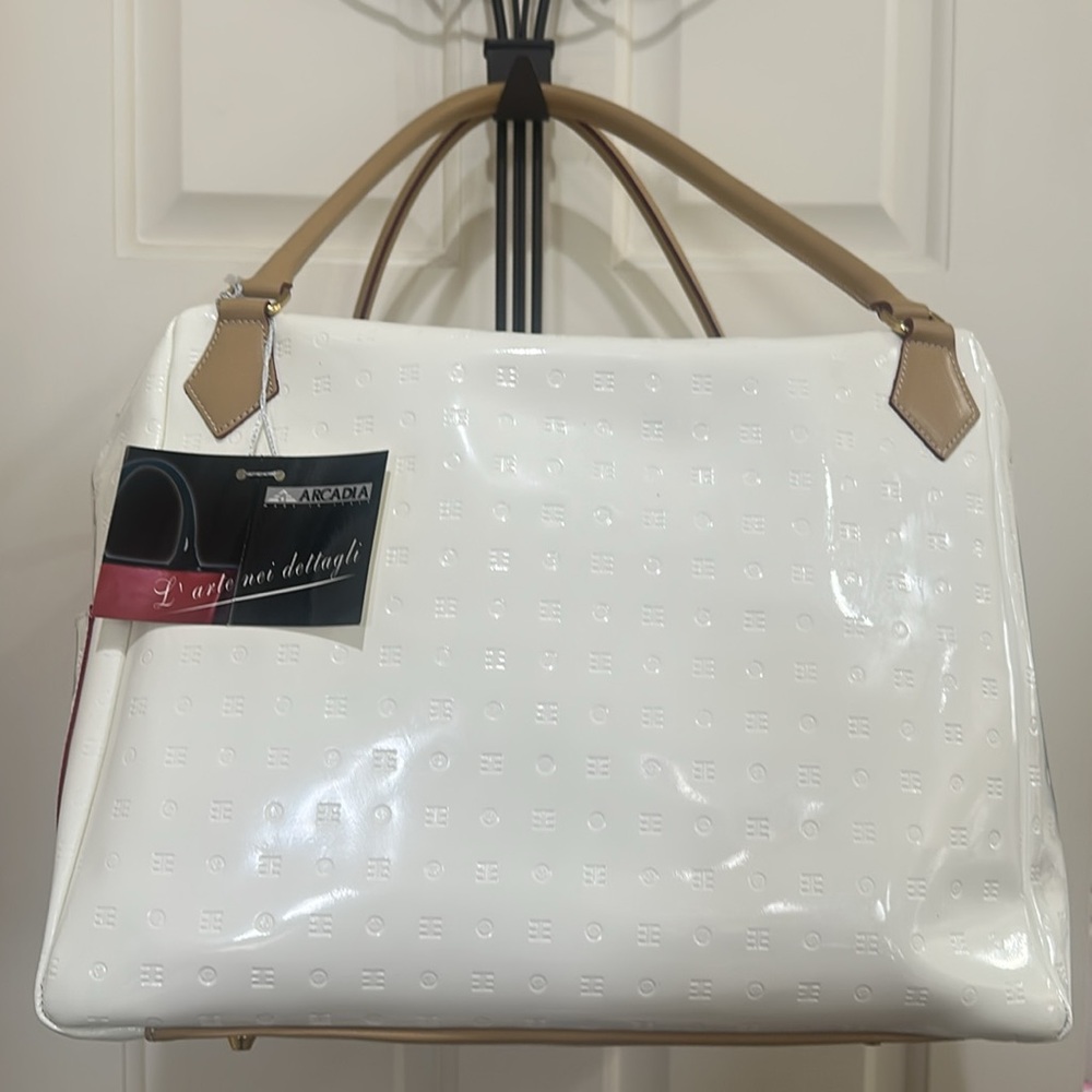 White patent Embossed vintage Arcadia box Tote Bag
